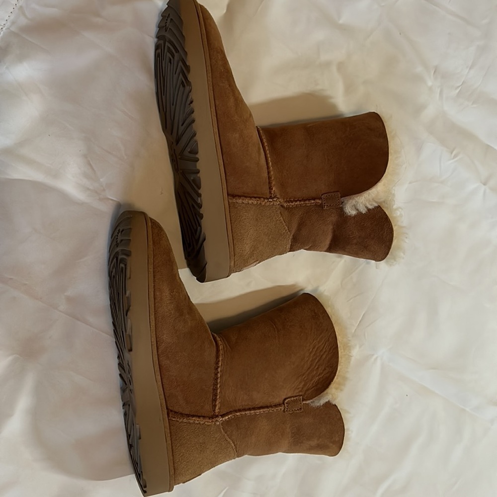 UGG boots - Picture 4 of 7